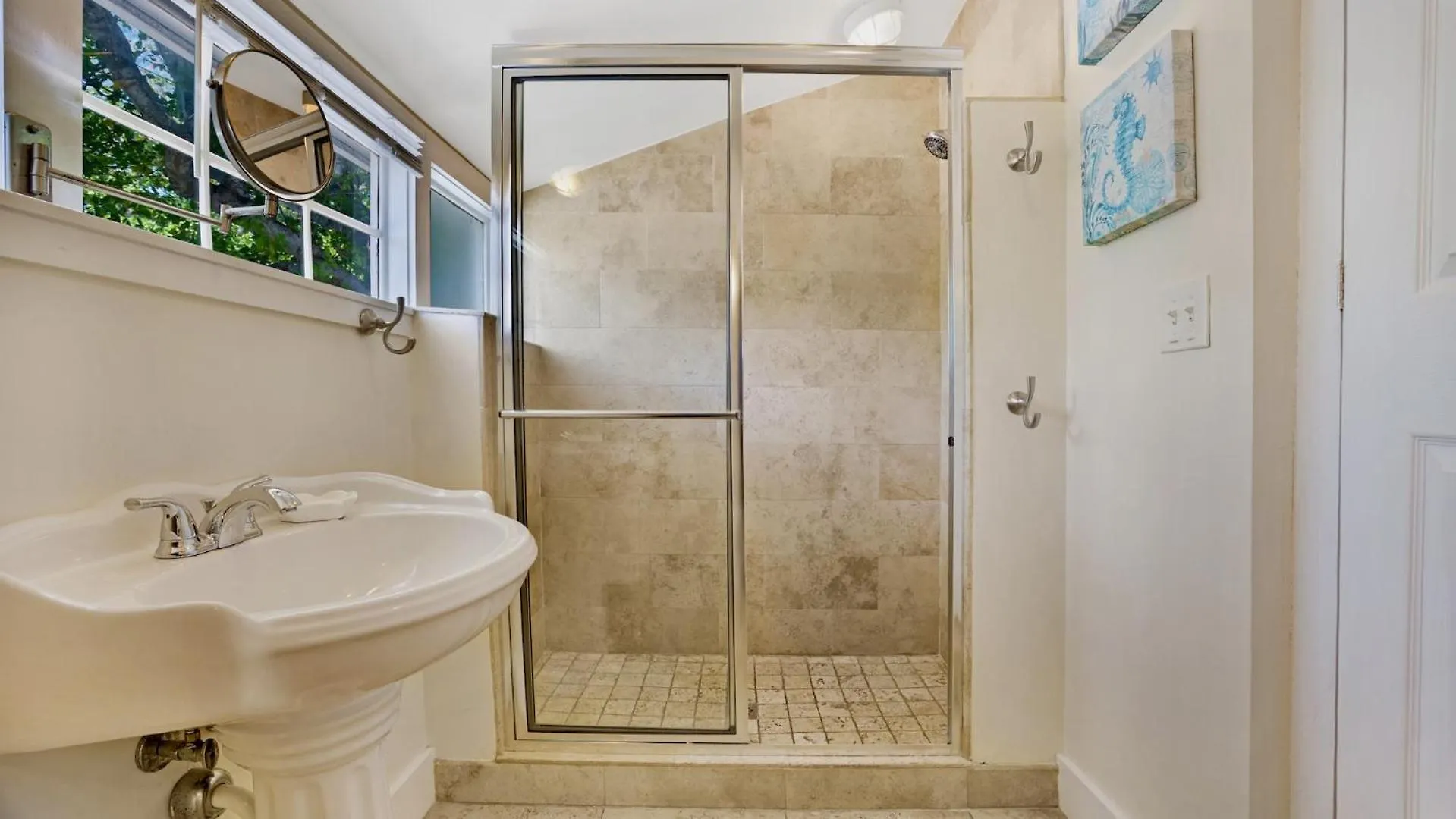 Apartment Suzys Parrot Perch By Last Key Realty Key West