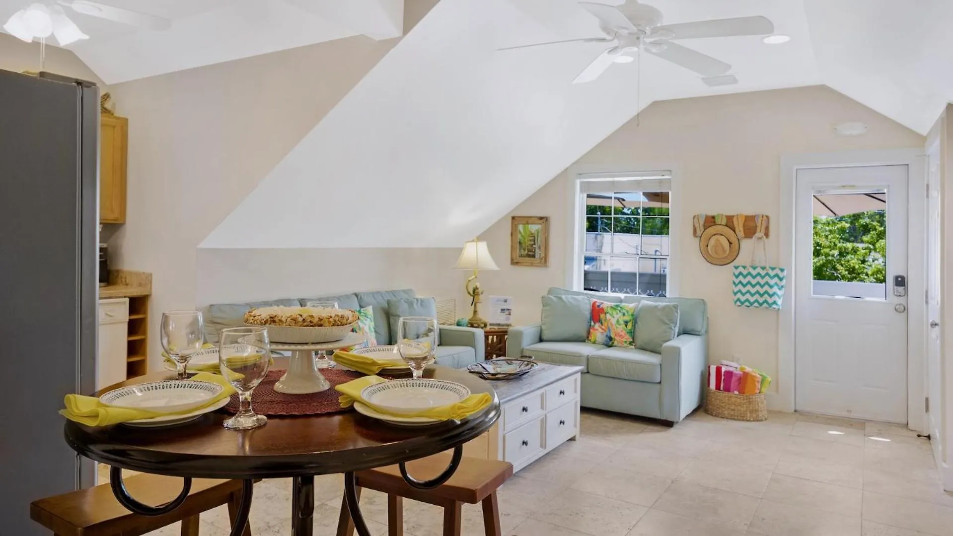 Suzys Parrot Perch By Last Key Realty Key West 0*,  United States