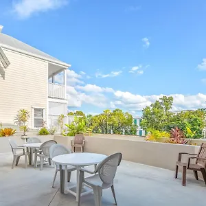 Apartment Casa Cubana @ Duval Square R14, Key West